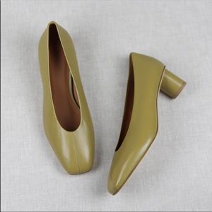 ISO - LoQ Camila Pumps in Pepita, 38/39 DO NOT PURCHASE